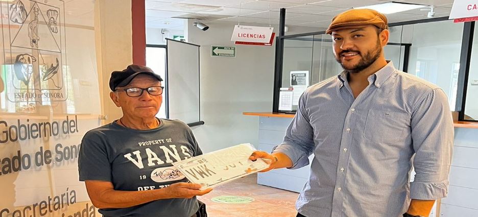 Dotaran con más paquetes de placas a Peñasco