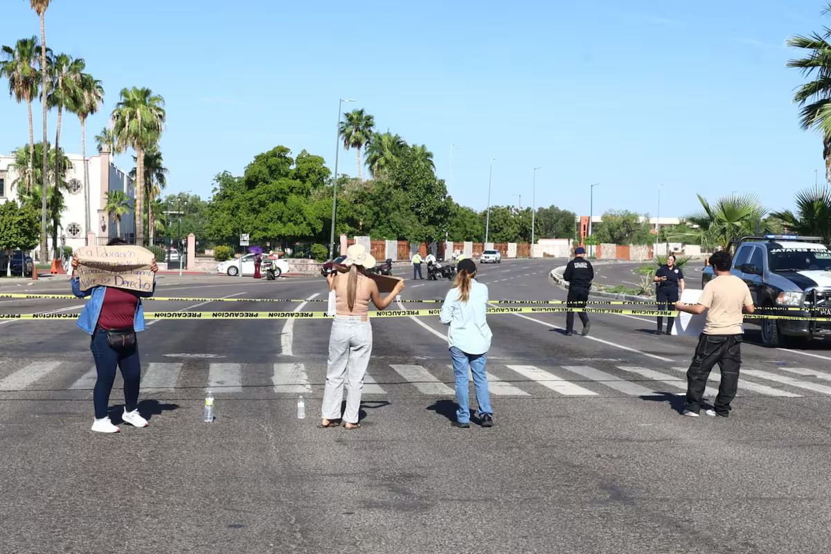 Maestras de Covafam exigen destitución de Lizeth Villalobos y se deslindan de bloqueos y protestas en Sonora